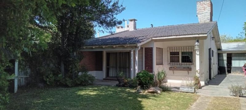 Casa en Venta en Parque Necochea, Buenos Aires