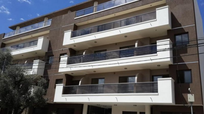 LINDO DEPARTAMENTO EN VENTA EN CARLOS PAZ, CÉNTRICO, EDIFICIO OLIVOS 2. Pileta, Quincho Asador, Gas 