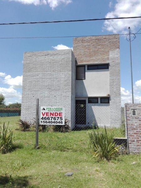 Casa en Venta en LAS TARDES, ROLDAN ROSARIO, Santa Fe