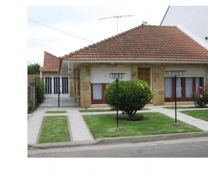 Casa en Alquiler por temporada en Punta Mogoates Mar del Plata, Buenos Aires