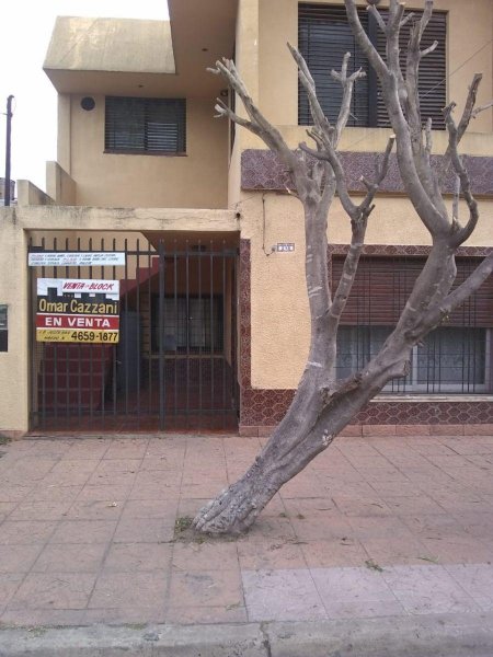 Casa en Venta en  El Palomar, Buenos Aires