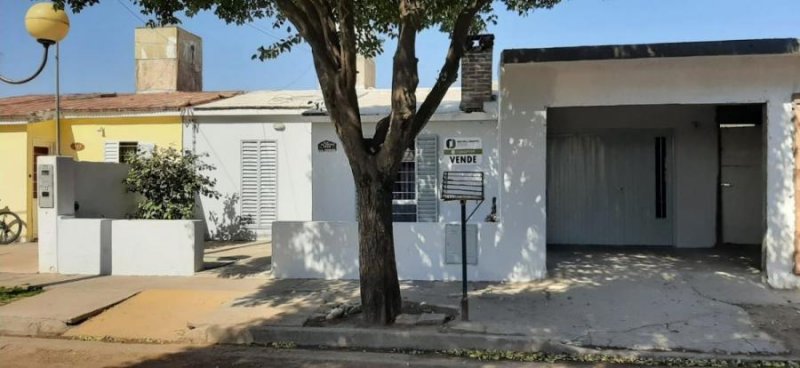 Casa en Venta en  Luque, Córdoba