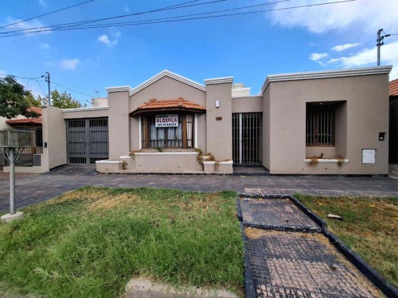 Casa en Venta en  Guaymallen, Mendoza