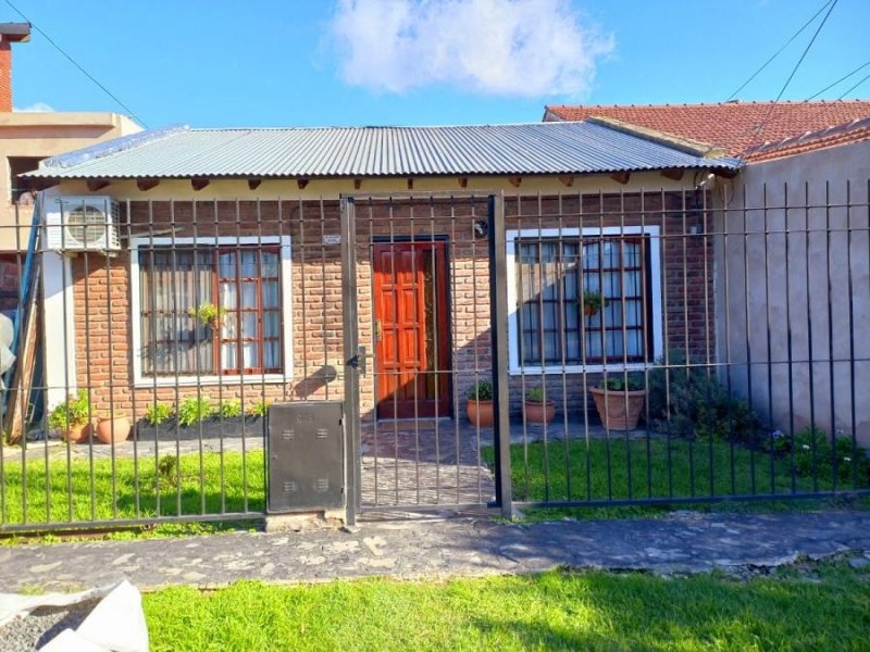 Casa en Venta en  Ituzaingo, Buenos Aires