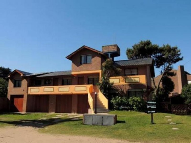 Departamento en Alquiler por temporada en  Villa Gesell, Buenos Aires