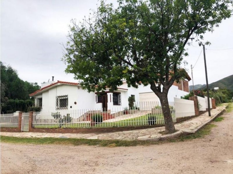 Casa en Venta en Las Gemelas Capilla del Monte, Córdoba