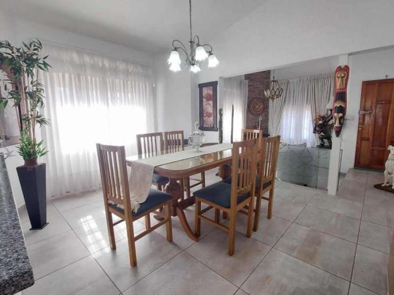 Casa en Venta en MIGUEL MUÑOZ Villa Carlos Paz, Córdoba