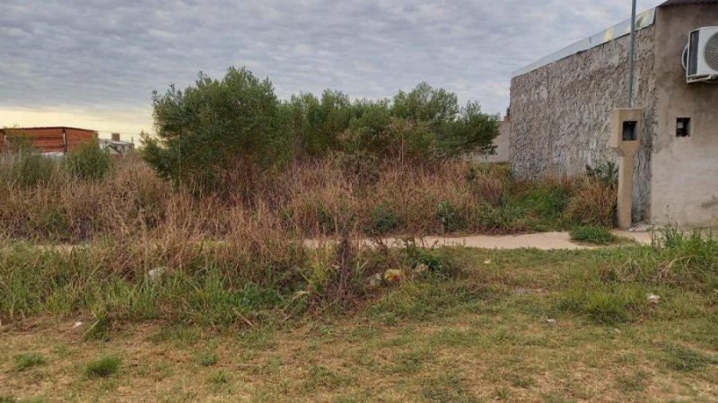 Terreno en Venta en Celedonio Escalada Rosario, Santa Fe