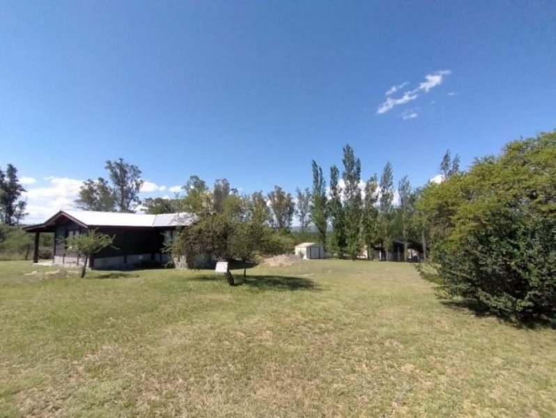 Cabaña en Venta en  Los Reartes, Córdoba