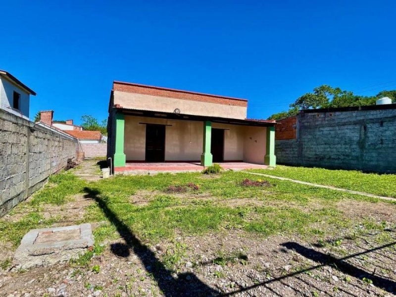 Casa en Venta en  El Carmen, Jujuy